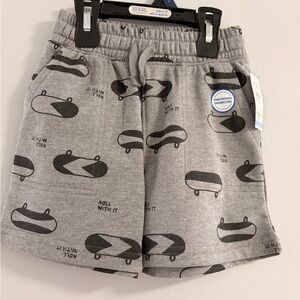 Adorable 365 Kids Gray Skateboard Print Shorts New with Tags